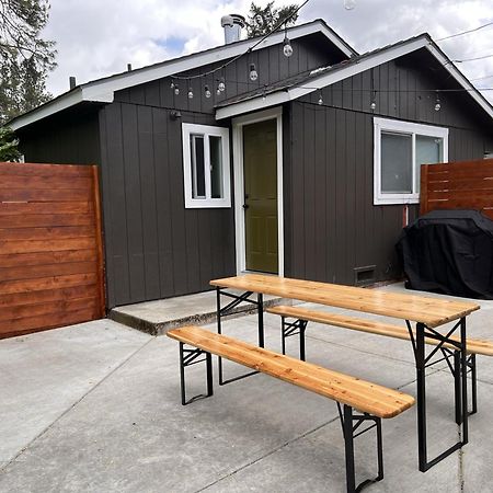 Waterfront River Apartments Rogue River エクステリア 写真